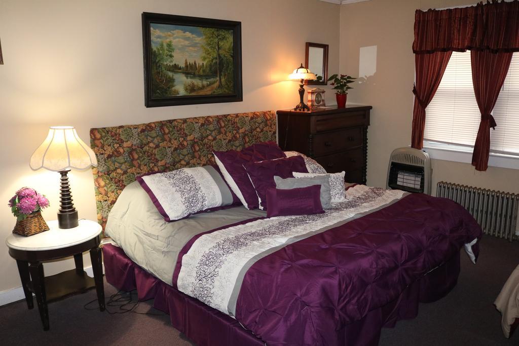 Colonial Pine Hill