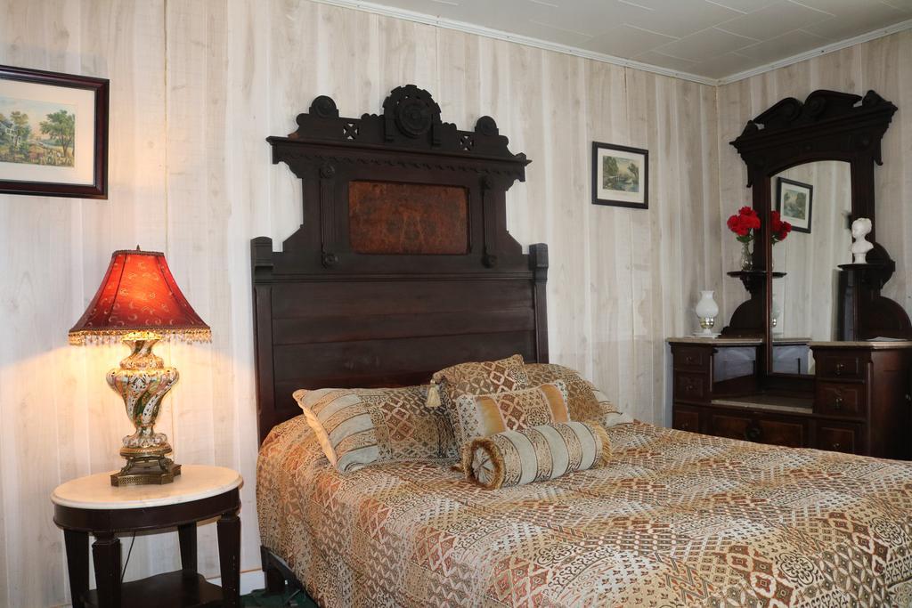 Hotel Colonial Pine Hill